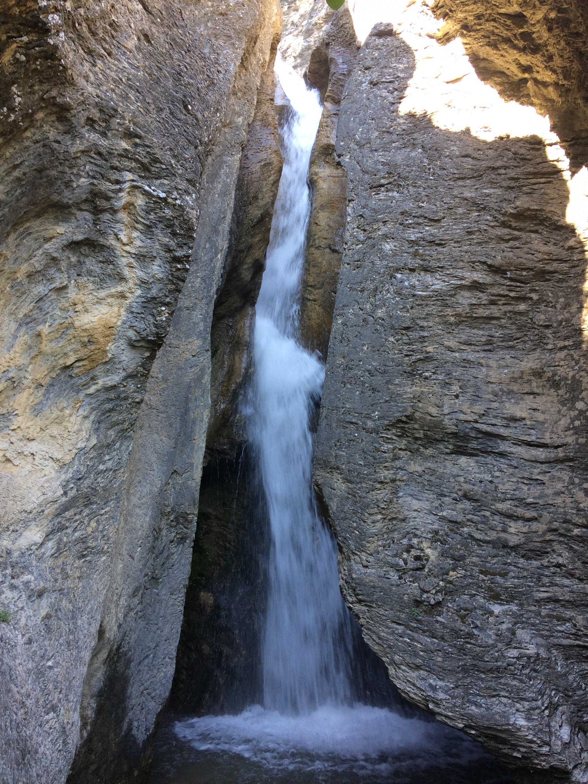 La dernière cascade du Béal Noir au dessus de Saint-Crépin dans les Hautes Alpes